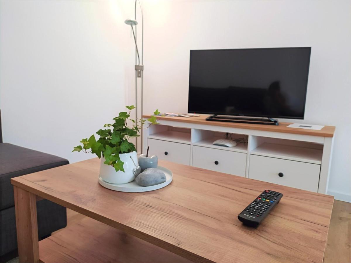 Fewo Wildflecken - Ferienwohnung Rhoen Neubau 2021 エクステリア 写真